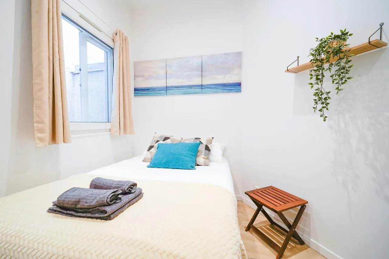 Well Located Studio Fully Renovated In Paris Center Apartment France